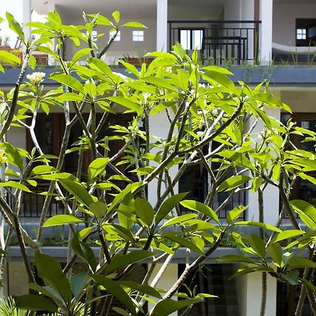 Отель Nani House 2 Убуд Экстерьер фото